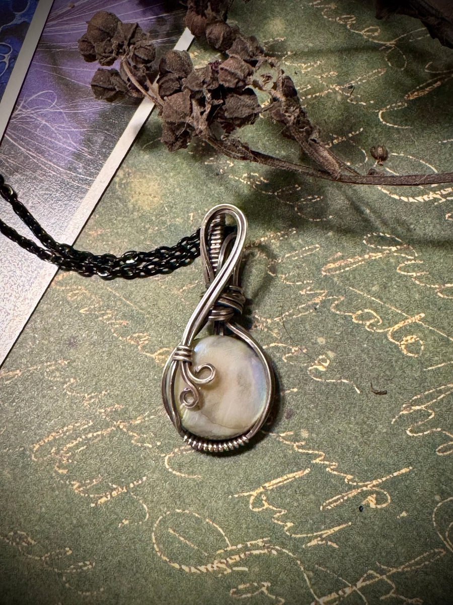 Mother of Pearl ‘Moon’ in Sterling Silver – Stone and Spell