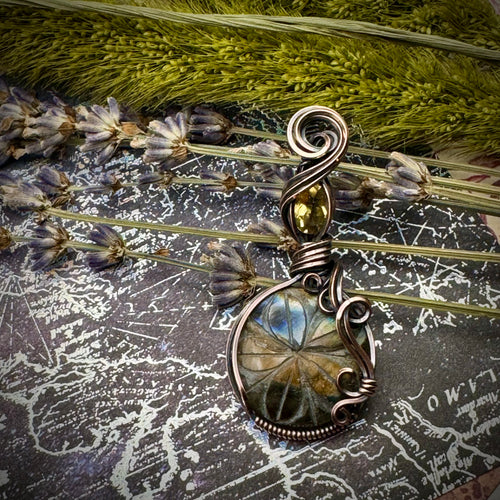Labradorite Flower with Citrine in copper