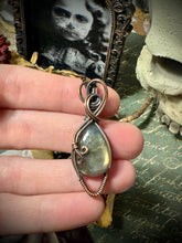Labradorite in Copper