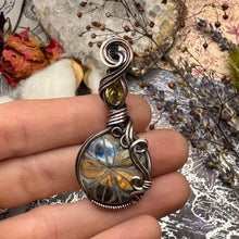 Labradorite Flower with Citrine in copper
